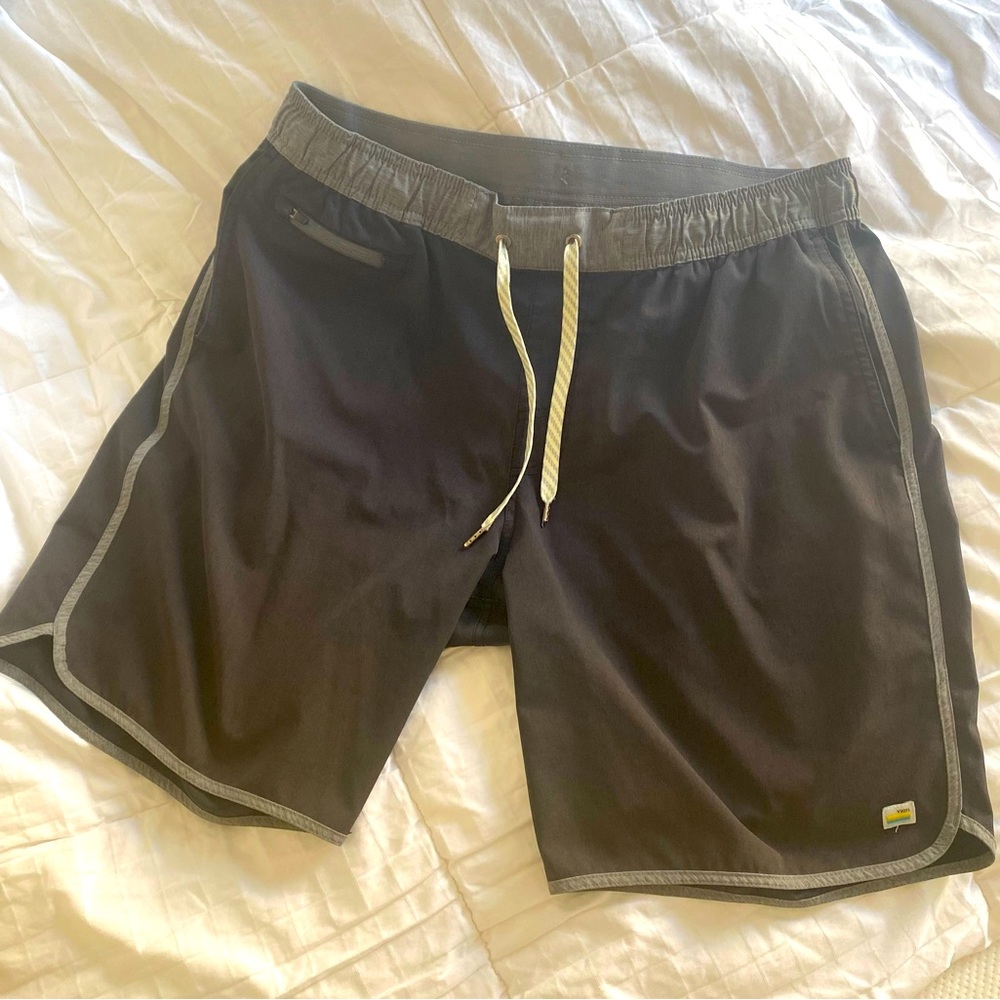 Vuori Banks Shorts Black Linen Size Mens Large 7.5 Inseam